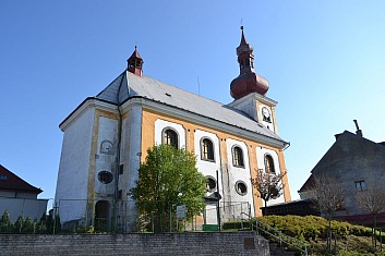 Kostel sv. Jana Křtitele ve Skalné (IČ)