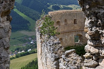 Výhled z hradního paláce (IČ)