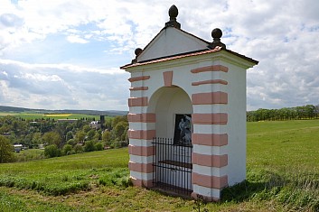 Jedno ze zastavení křížové cesty (IČ)