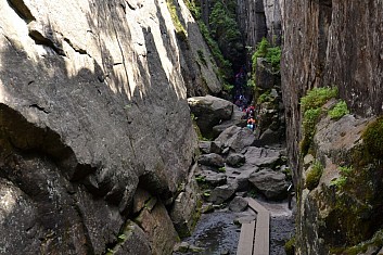 Nikdo se nevrací, tak to musí být průchozí (IČ)