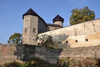 Hradní věž s rytířským sálem (IČ)
