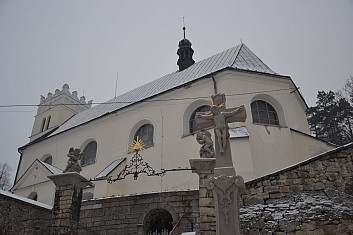 Kostel ve Starém Jičíně je jako pocukrovaný