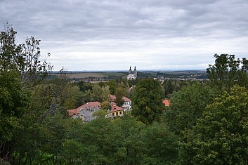 Chrám Panny Marie Pomocnice křesťanů a Hamzova léčebna v Lužích (IČ)