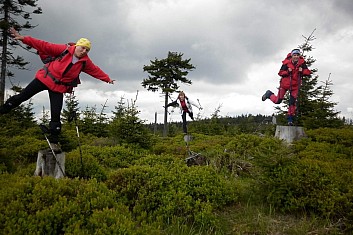 Dáme si lekci gymnastiky (JR)