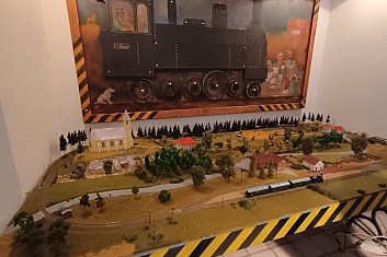 Model železnice a části Staškova vyrobili modeláři z Vrútok.